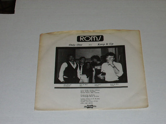 Roms (3) : Only One (7", Single)