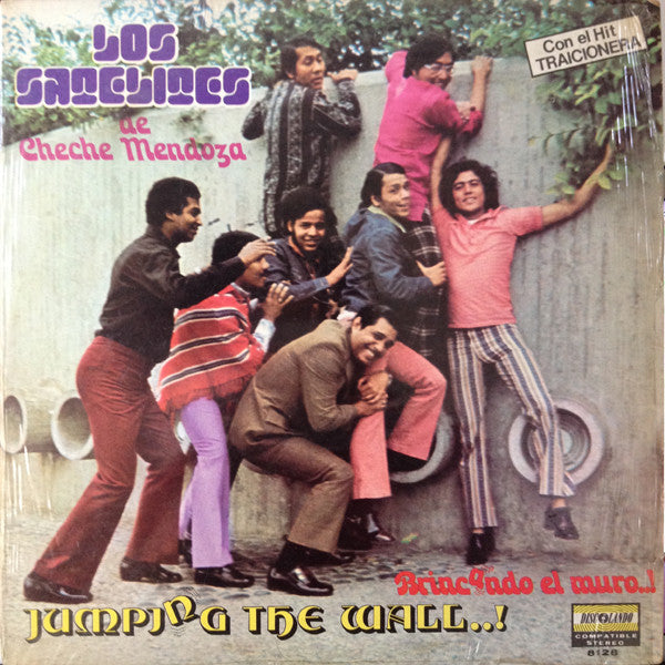 Los Satelites De Cheche Mendoza : Brincando El Muro..! Jumping The Wall..! (LP, Album)