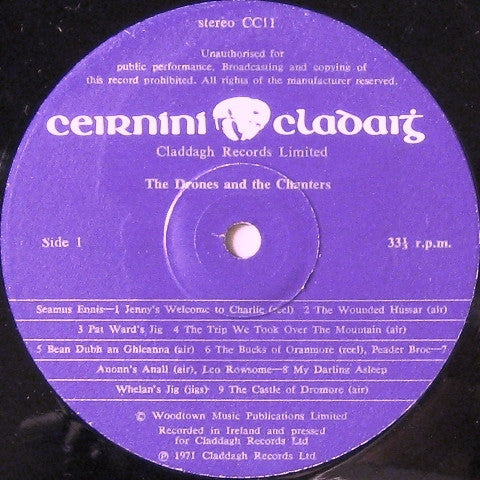 Various : The Drones And The Chanters (Irish Pipering) (LP, Pur)