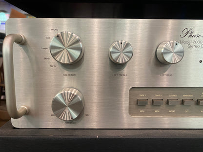 Phase Linear 2000 - Stereo Pre Amplifier (1976)