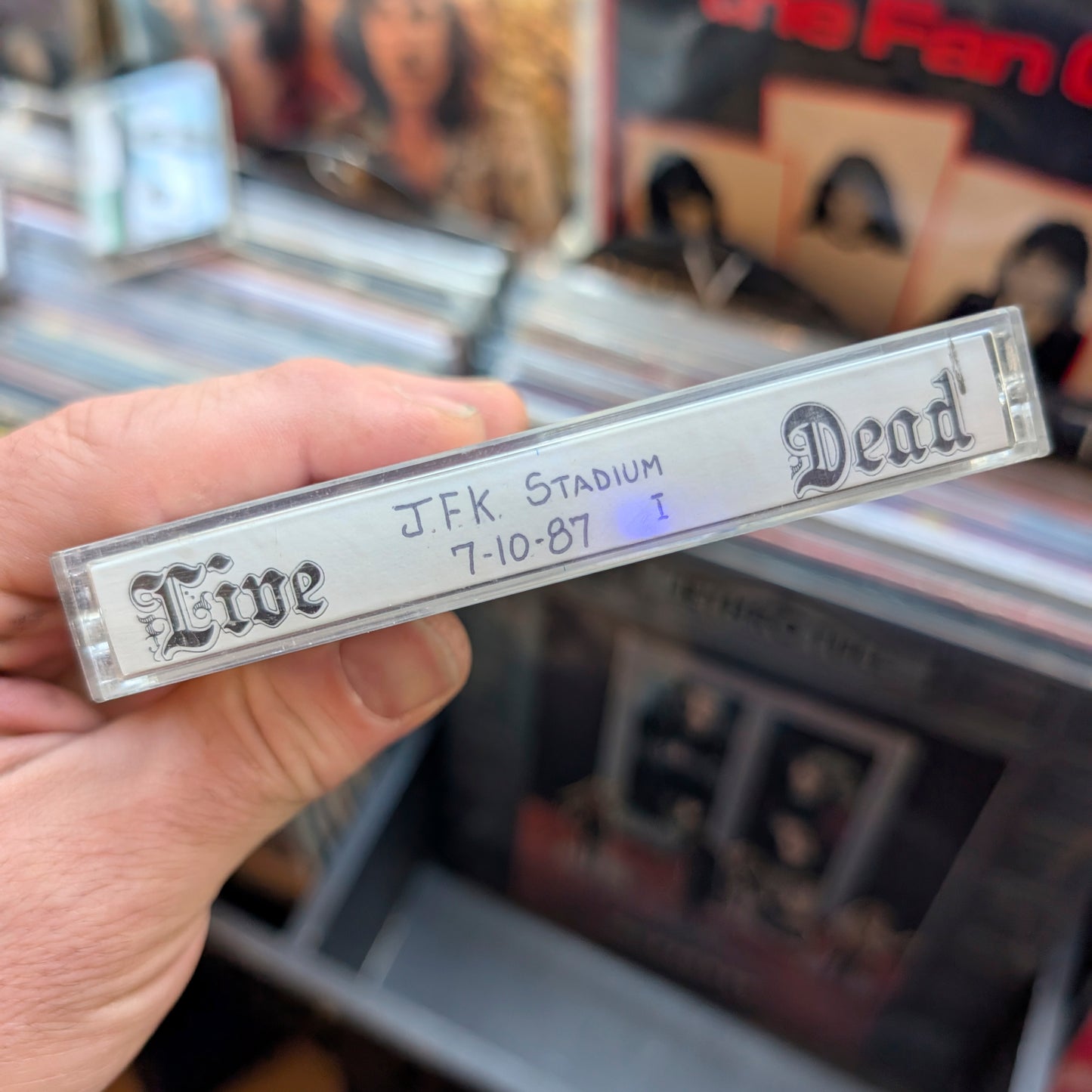 The Grateful Dead - John F Kennedy Stadium 7/10/87 (Bootleg Cassette)