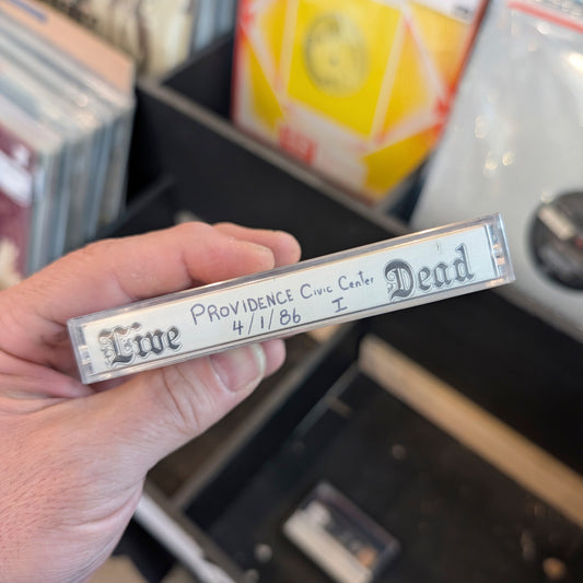 The Grateful Dead - Providence Civic Center 4/01/86 Part I (Bootleg Cassette)