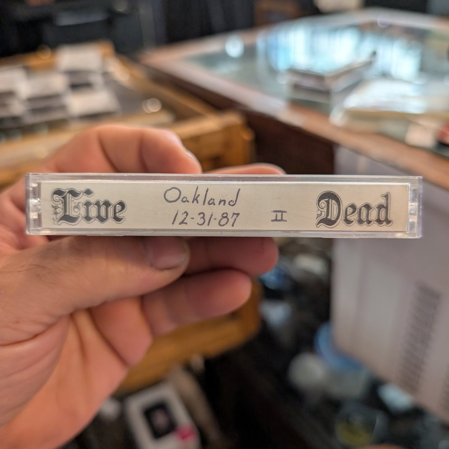 The Grateful Dead - 12/31/87 Oakland-Alameda County Coliseum II (Bootleg Cassette)