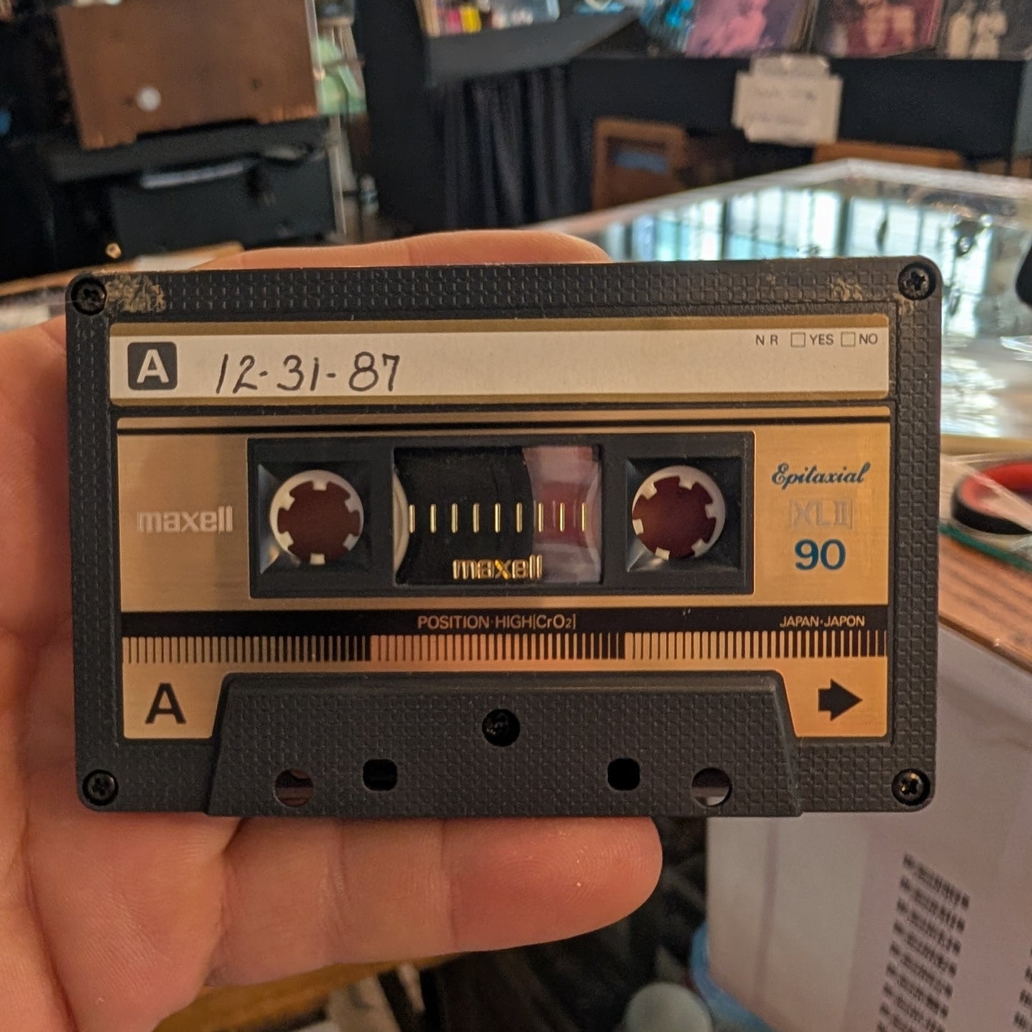 The Grateful Dead - 12/31/87 Oakland-Alameda County Coliseum II (Bootleg Cassette)