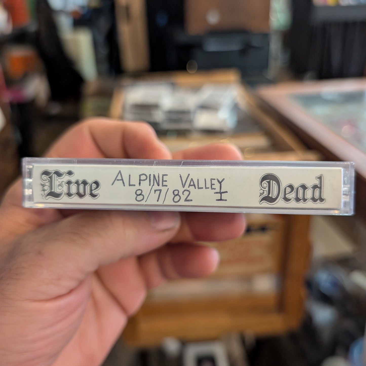 The Grateful Dead -  8/07/82 Alpine Valley Music Theatre (Bootleg Cassette)