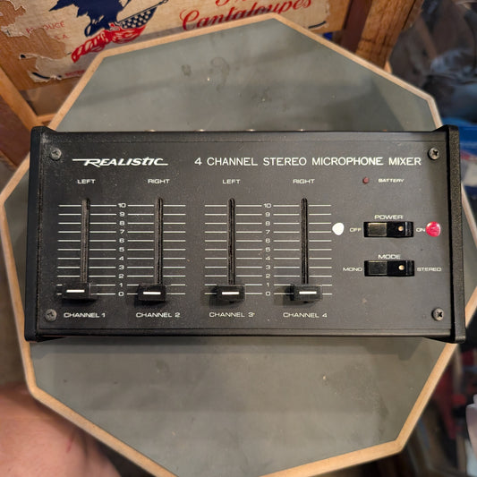 REALISTIC 4 CHANNEL STEREO MICROPHONE MIXER  ***PICK-UP ONLY***