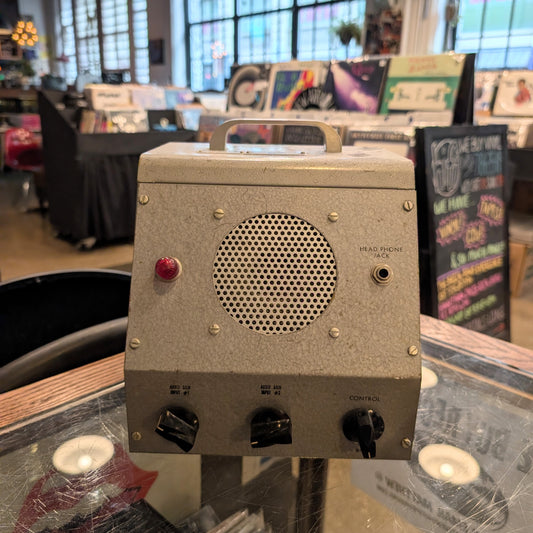 Magnetic Playback Amplifier 900 (Modified for use as a Guitar Amp) ***PICK-UP ONLY***
